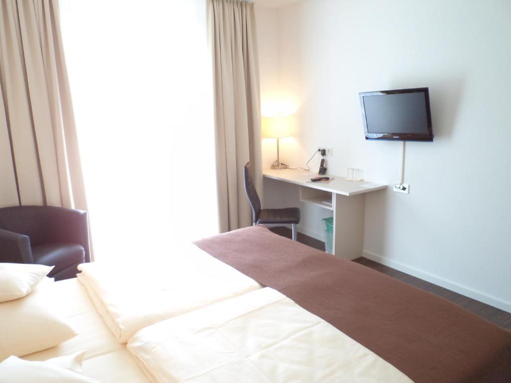 Das Neue Hotel Am Park Frondenberg Phòng bức ảnh