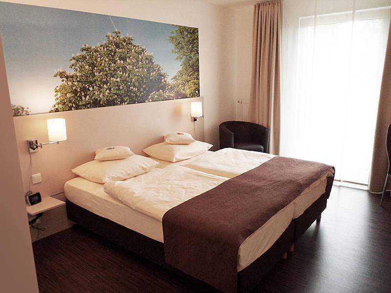 Das Neue Hotel Am Park Frondenberg Ngoại thất bức ảnh