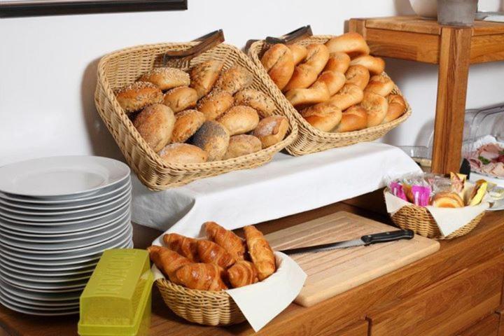 Das Neue Hotel Am Park Frondenberg Ngoại thất bức ảnh