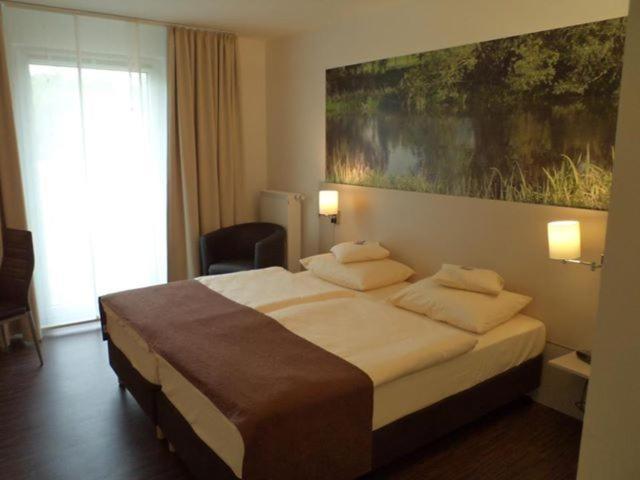 Das Neue Hotel Am Park Frondenberg Phòng bức ảnh
